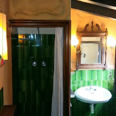 Masia Sumidors 3* Sant Pere De Ribes