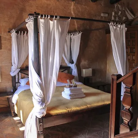 Masia Sumidors Bed & Breakfast 3*